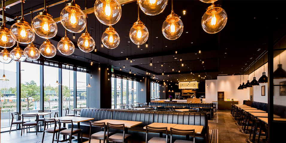 カフェ&バル リーベル